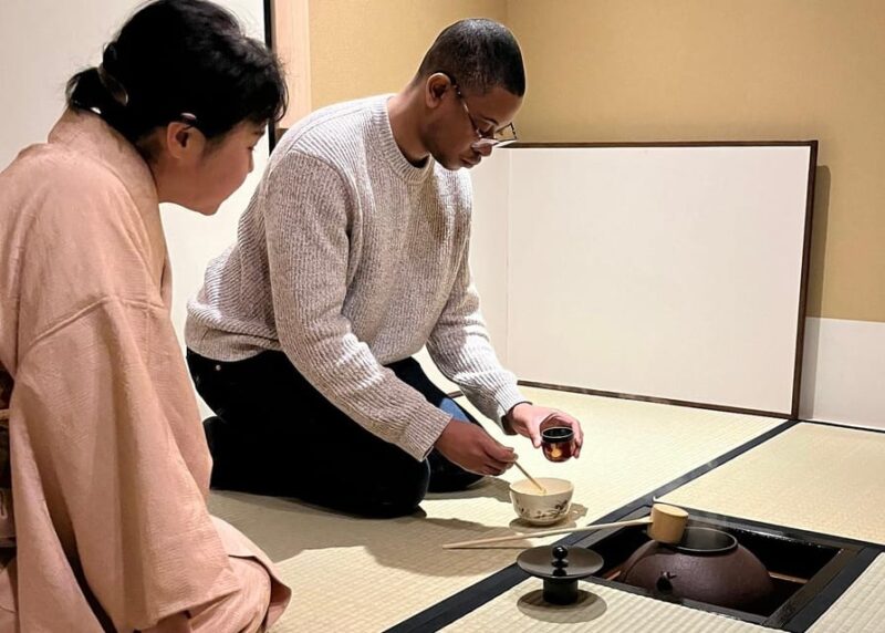 Private Tea Ceremony Experience in Hiroshima - Instructor and Setting