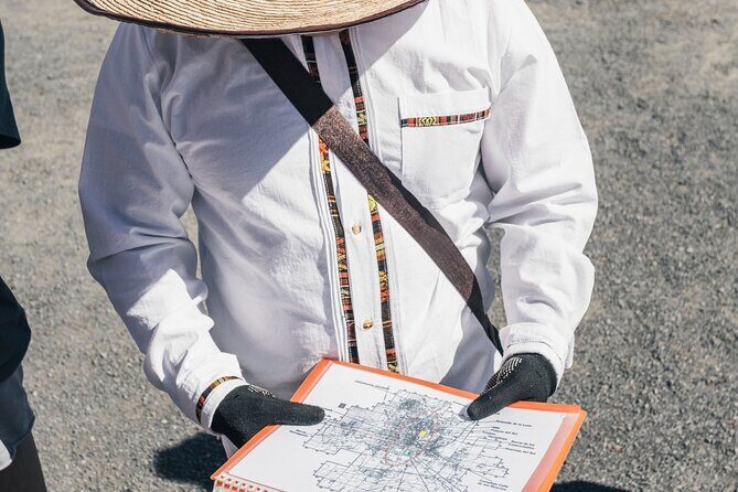 Private Teotihuacan: Climb Moon & Quetzalcoatl. See Sun Pyramid - The Importance of Timing and Crowd Avoidance