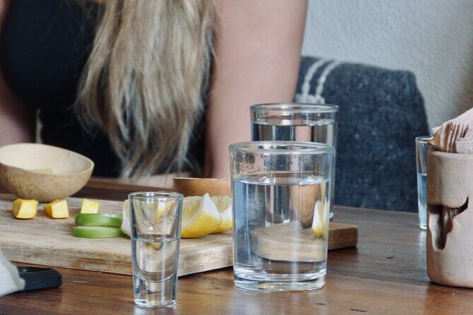 Private Tequila and Mezcal Tasting Session in Tulum - The Spirits: Tequila vs. Mezcal