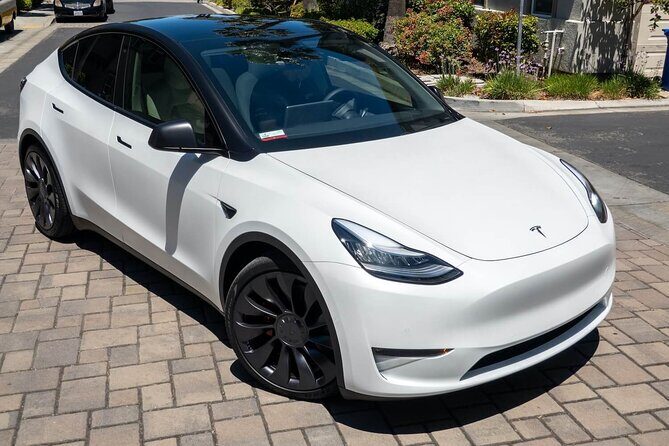 Private Tesla Airport Rides - Key Points