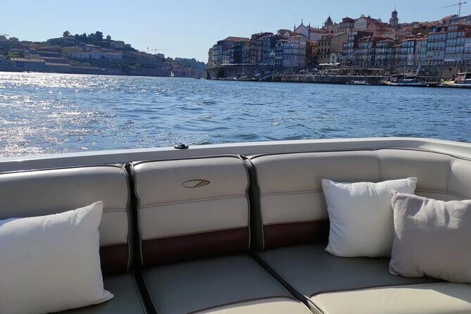 Private Tour 1h: Foz, Ribeira and Pte. D.luis, group price up to 6px - The Sum Up: Who Will Love It?