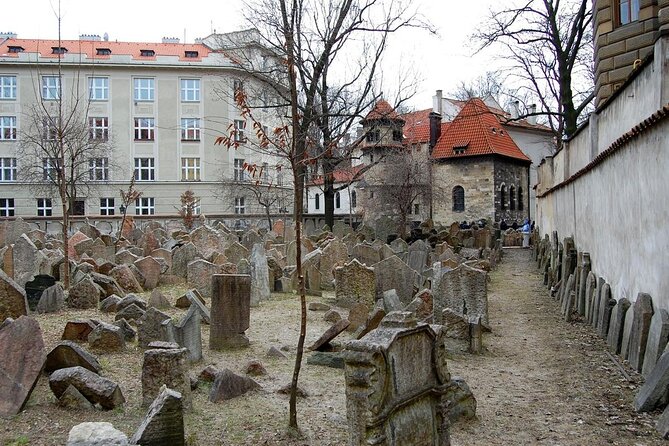 Private Tour: A Journey Through the History of Jewish Prague - Exploring the Jewish Museum