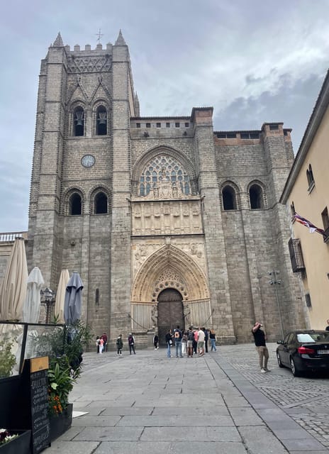 Private Tour Avila and Segovia From Madrid With Hotel Pickup - Important Information