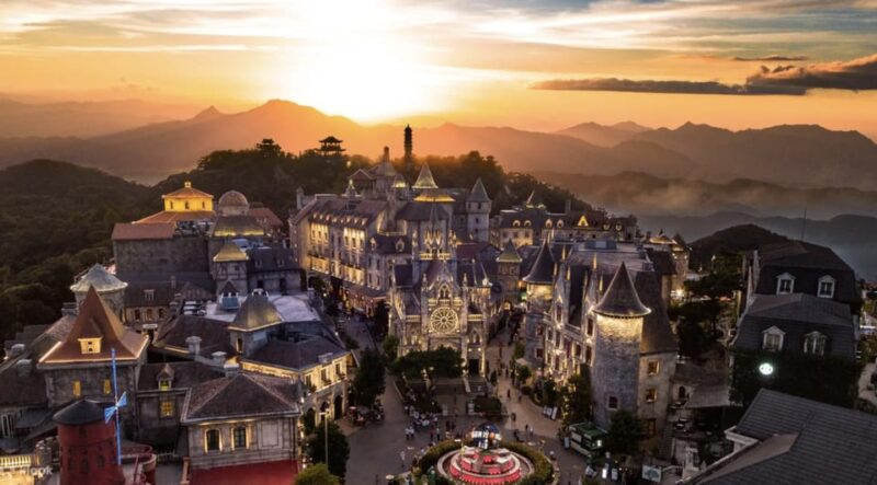 Private Tour: Bana Hills With Golden Hand Bridge - Dining Options