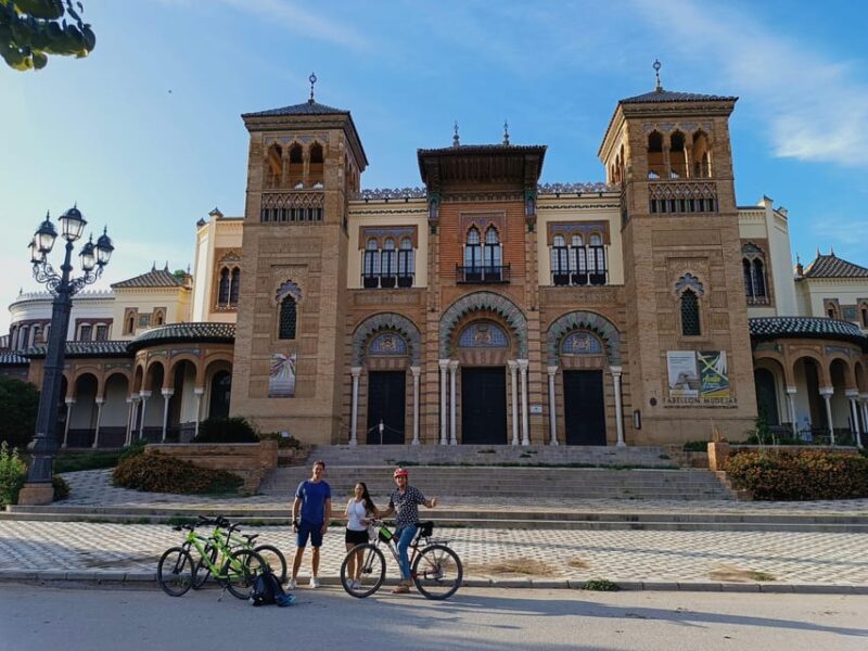 Private Tour by Bike With Alcazar Guided Visit Without Ticket - Customer Feedback