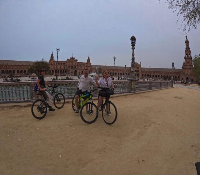 Private Tour by Bike With Alcazar Guided Visit Without Ticket - Guided Tour of the Real Alcazar