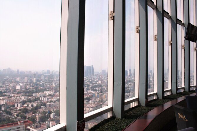 Private Tour: Dinner at the largest revolving restaurant in the world - FAQ