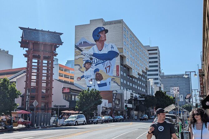 Private Tour Downtown to the Hollywood Sign in a 1965 Mustang - FAQ