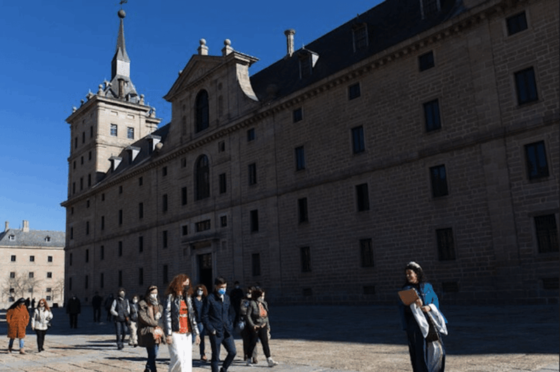 Private Tour El Escorial & Valle De Los Caídos Hotel Pickup - Key Points