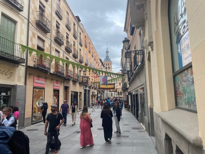 Private Tour Escorial& Segovia From Madrid With Hotel Pickup - Admission Fees