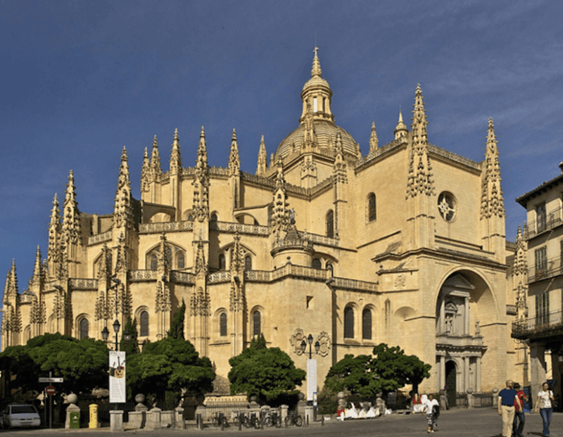 Private Tour Escorial& Segovia From Madrid With Hotel Pickup - Admission Fees