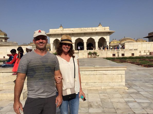 Private Tour: Essentials of Agra Day Tour - Discovering Agra Fort
