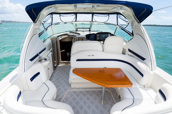 Private Tour for 12 People on a 40 Ft Yacht, Ft Lauderdale Bay - Exploring Fort Lauderdale Bay