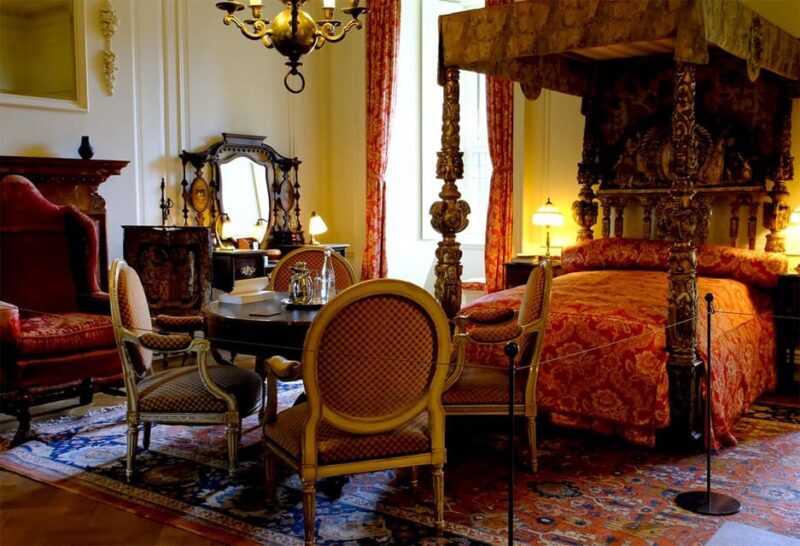 Private Tour from Amsterdam: De Haar Castle & Railway Museum - FAQs