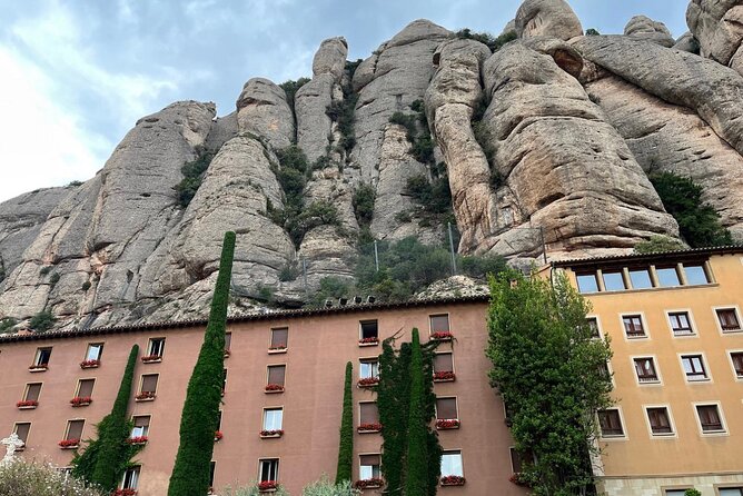 Private Tour From Barcelona to Monserrat - Included Services