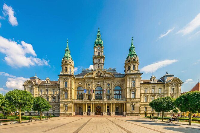 Private Tour from Budapest to Prague Sightseeing - An In-Depth Look at the Itinerary