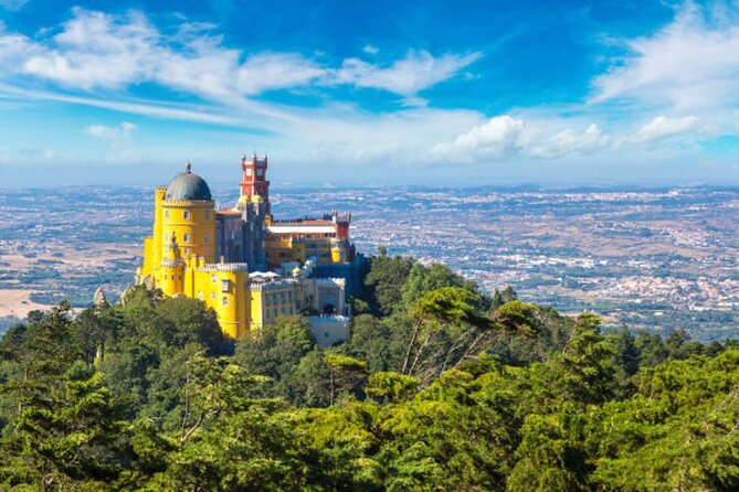 PRIVATE Tour From Lisbon: SINTRA & Pena Palace A 6-hour Adventure - Key Points