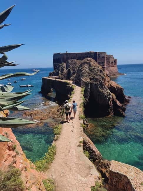 Private tour from Lisbon: to Peniche-Berlengas and back - Key Points