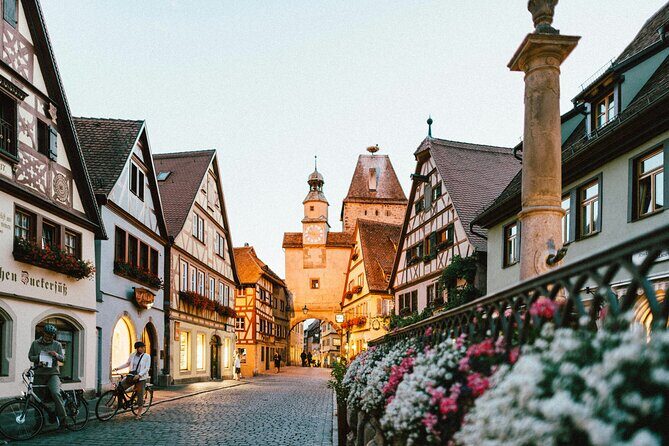 Private tour from Munich to Rothenburg and Harburg - The Itinerary: What to Expect on Your Journey