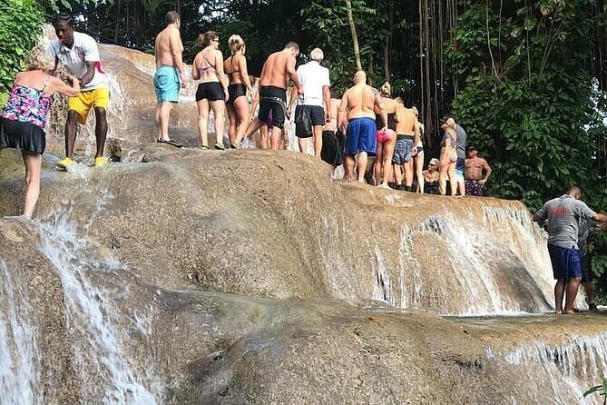 Private Tour From Ocho Rios To Dunn's River Falls Tubing and Shopping - Starting Your Day in Ocho Rios