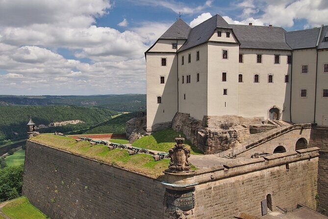 Private tour from Prague to Terezin, Konigstein and Dresden - FAQ