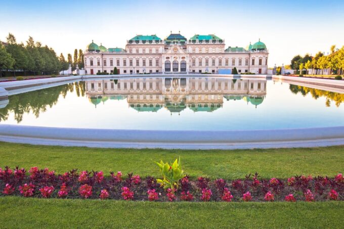 Private Tour From Salzburg to Vienna and Back in English - Optional Visits in Vienna