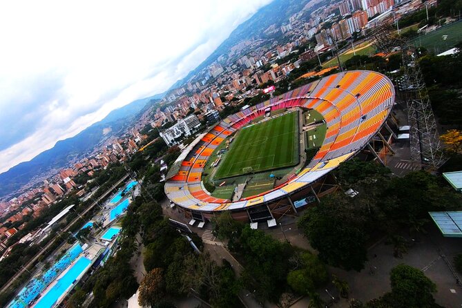 Private Tour: Helicopter Flight+Graffiti Tour+Pablo Tour Medellin - Technological Evolution of Medellin