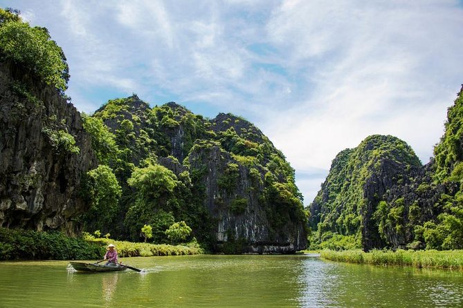 Private Tour: Hoa Lu and Tam Coc Boat and Bike Day Trip From Hanoi - Important Tour Information