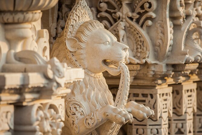 Private Tour in Abu Dhabi City With BAPS Temple - The Grand BAPS Temple