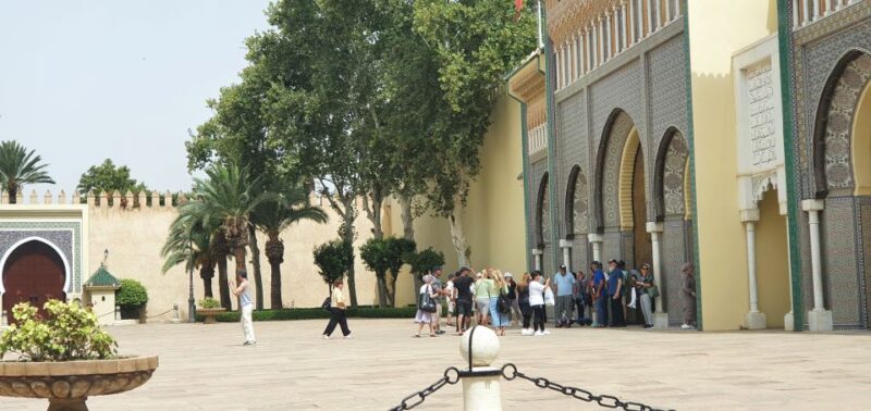 Private Tour In Fes Guide With Car - Tour Logistics