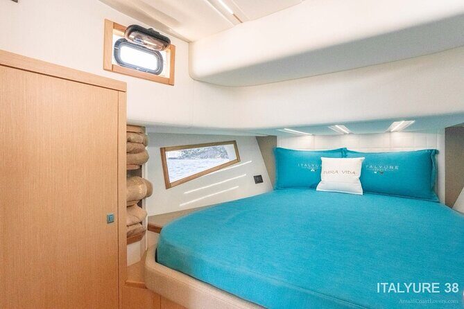 Private tour in Premium Yacht from Sorrento to Capri and Positano - What Makes This Tour Stand Out