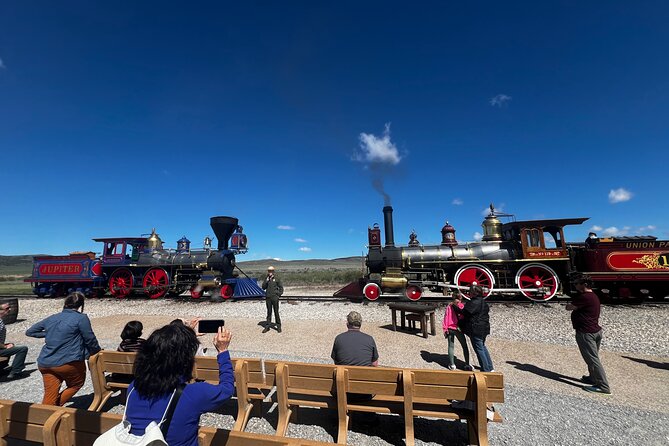 Private Tour in Spiral Jetty and Pink Lake - Pricing Details and Group Size Options
