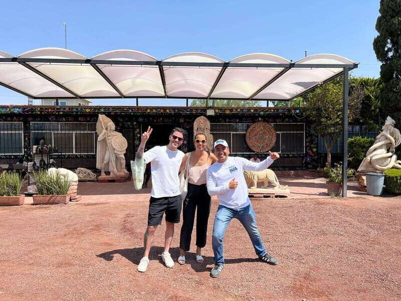 PRIVATE TOUR IN TEOTIHUACAN AND GUADALUPE BASILIC - FAQ