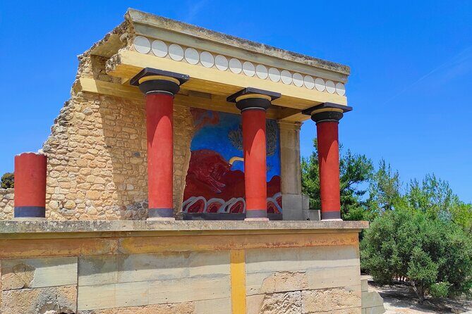 Private tour Knossos Palace, Museum & Heraklion city from Chania - Key Points