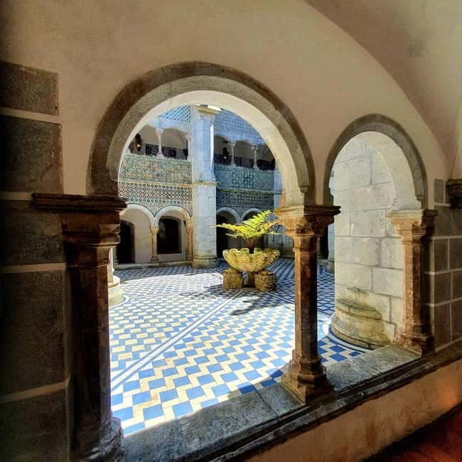 Private Tour Lisbon:Pena Palace, Sintra+Obidos/Nazare/Fatima - Key Points