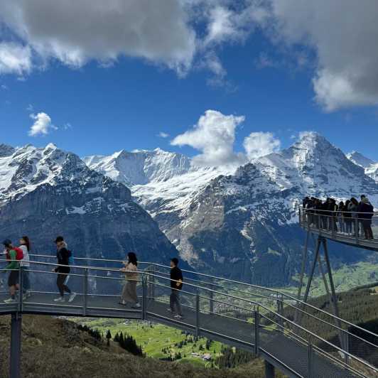 Private Tour Lucerne - Interlaken - Grindelwald - Lauterbrunnen - Discovering Grindelwald and the Jungfrau Region