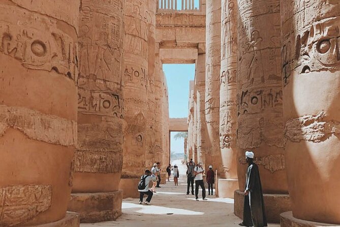 Private Tour: Luxor East Bank, Karnak and Luxor Temples - Exploring Luxor Temple