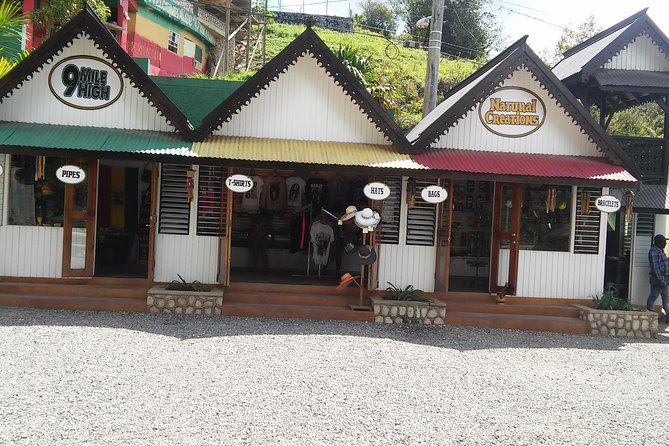 Private Tour Ocho Rios or Runaway Bay To 9 Mile Bob Marley Birth & Resting Place - Customer Experiences and Ratings
