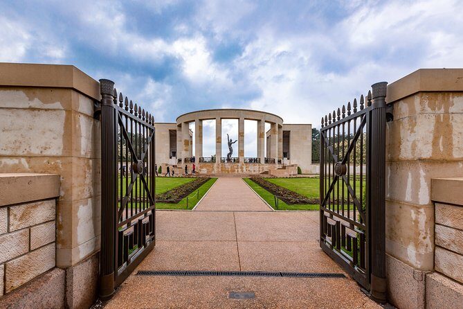 Private tour of 2 hour to 7 hours by sidecar on the D-Day beaches - An In-Depth Look at the Normandy Sidecar Tour