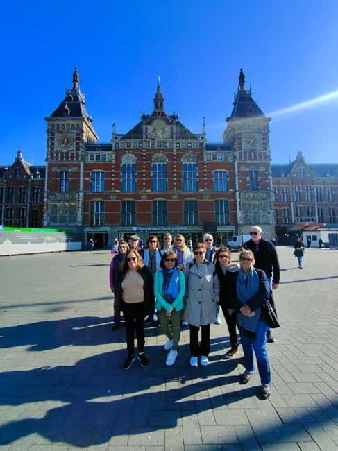 Private tour of Amsterdam with Portuguese-speaking guide - Exploring Amsterdam in a Nutshell