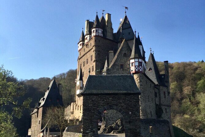 Private Tour of Berg Eltz and Mosel with Lunch Included - Key Points