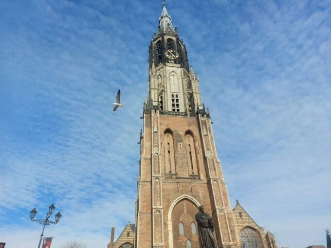 Private Tour of Delft + Visit of Royal Delft Museum - Local Insights