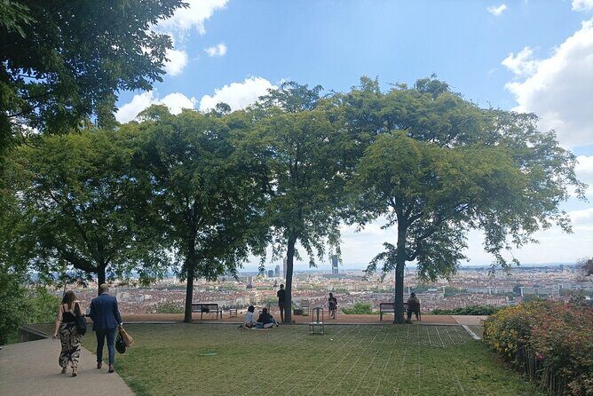 Private tour of Lyon with an official guide - An In-Depth Look at the Lyon Private Tour