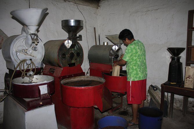 Private tour of magical waterfalls huatulco HT - Authentic Experiences and Authentic Guides