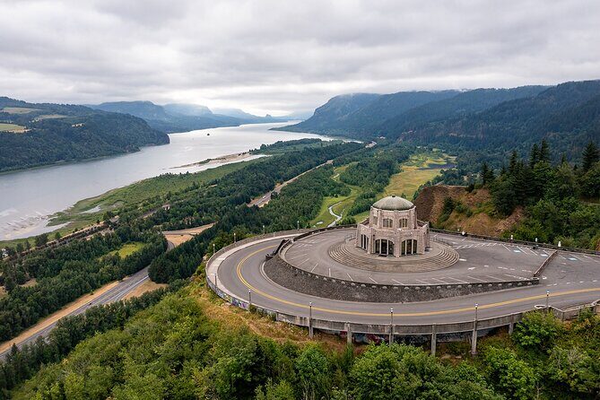 Private Tour of Multnomah Falls and Columbia Gorge - Exploring the Columbia Gorge: A Private Tour of Multnomah Falls and Beyond