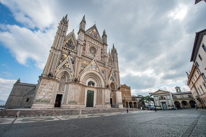 Private Tour of Orvieto including Duomo (Cathedral) - Exploring Orvieto’s Historic Center