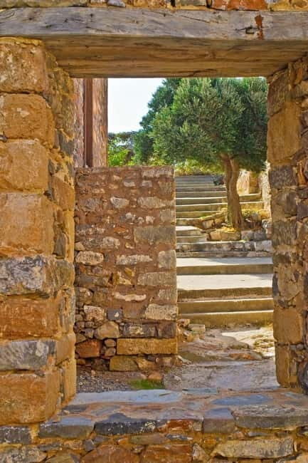 Private tour of Spinalonga historical island from Heraklion - FAQ