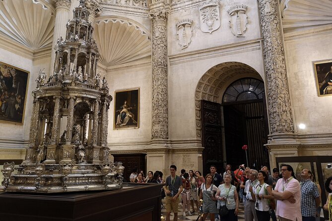Private Tour of the Cathedral and Giralda of Seville - Accessibility and Participation