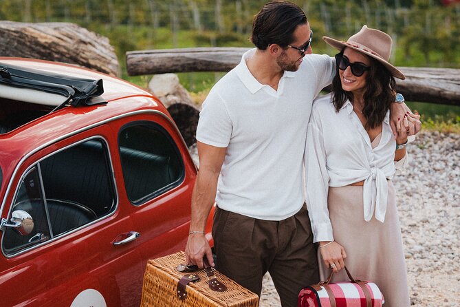 Private Tour of the Prosecco Hills in a Vintage 500 - Meeting the Winery Owners