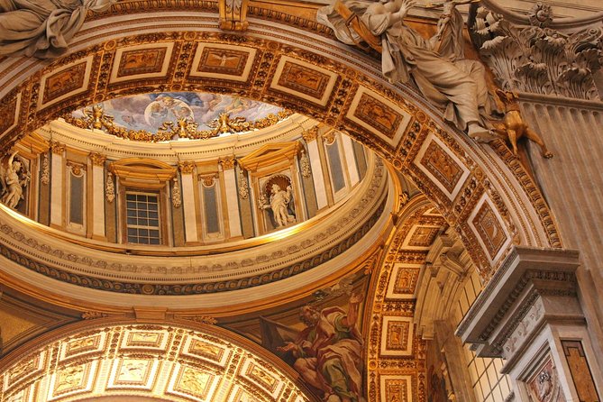 Private Tour of Vatican Museums and Sistine Chapel - Meeting and Pickup